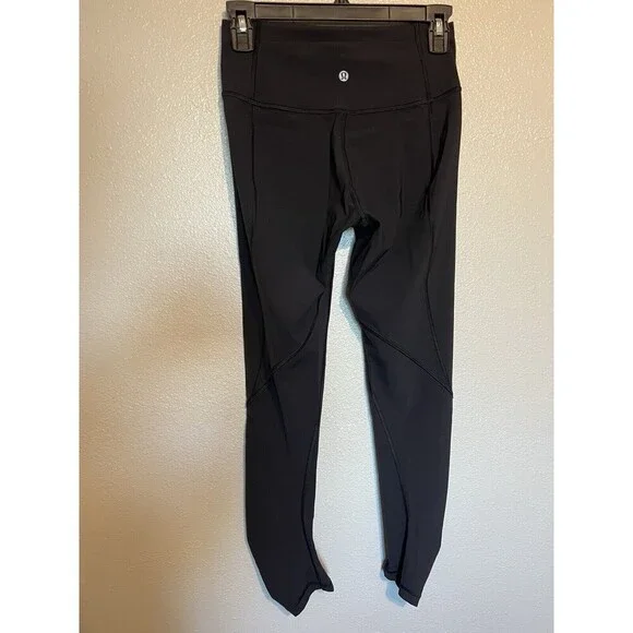 Lululemon Cropped Leggings Black Athletic Yoga Gym Womens Size 6 Namaste In Love - Picture 3 of 7